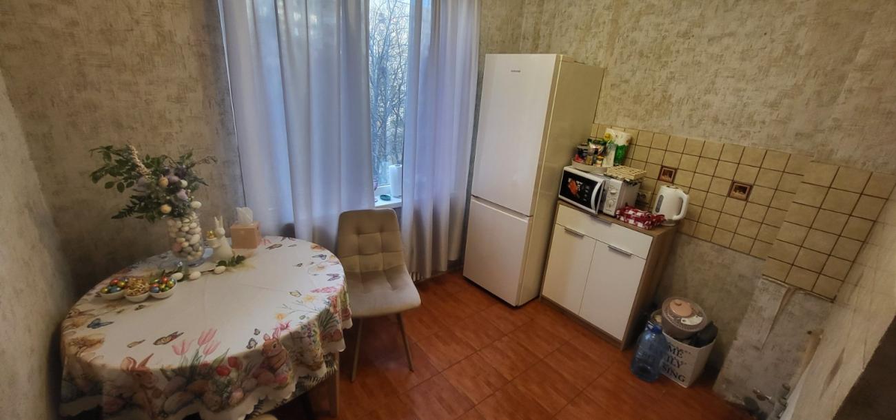 Квартира, 1-кімн., Харьков, 524м/р, Гвардейцев Широнинцев