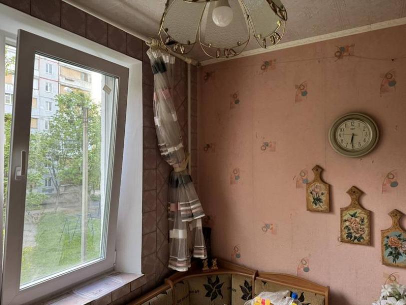 Квартира, 2-кімн., Харьков, 5 Северная Салтовка, Метростроителей