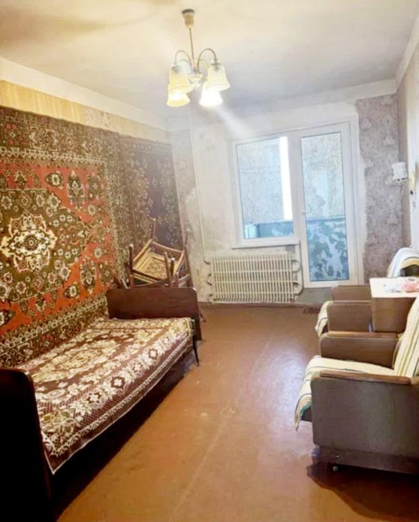 Квартира, 3-кімн., Харьков, Алексеевка, Архитекторов