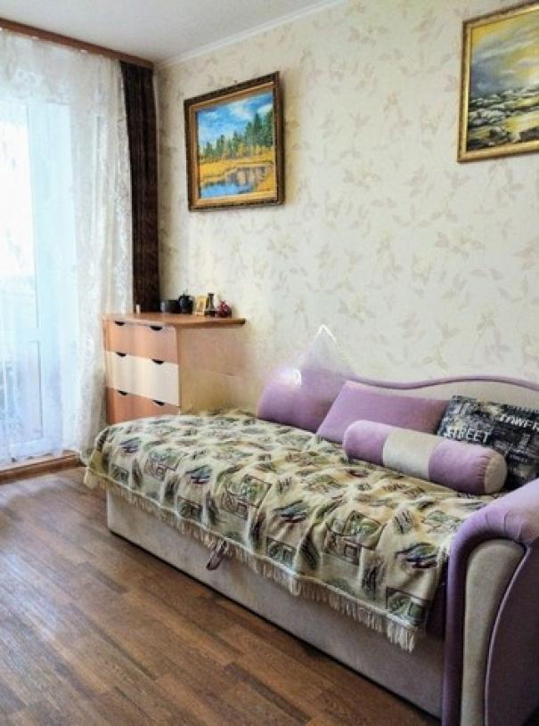 Квартира, 3-кімн., Харьков, Алексеевка, Победы пр.