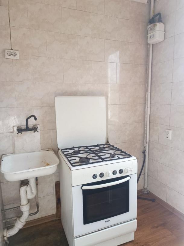 Квартира, 2-кімн., Харьков, 522м/р, Академика Барабашова