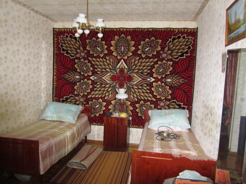 Квартира, 3-кімн., Харьков, Новые Дома, Льва Ландау пр.