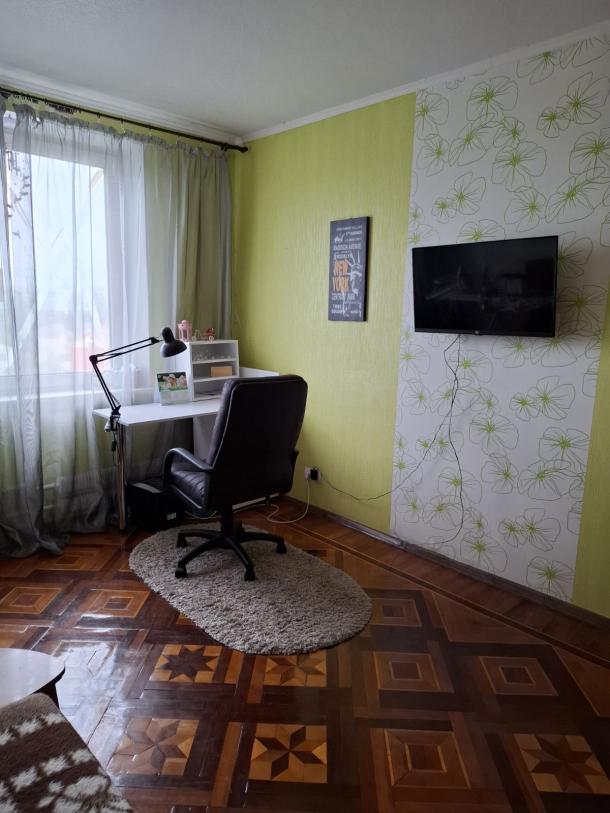 Квартира, 3-кімн., Харьков, 656м/р, Юбилейный пр. (50 лет ВЛКСМ пр.)