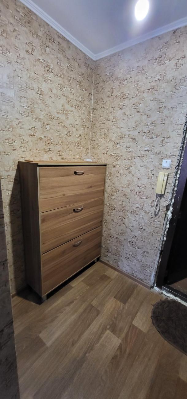 Квартира, 1-кімн., Харьков, Рогань жилмассив, 92-й бригады (Грицевца)
