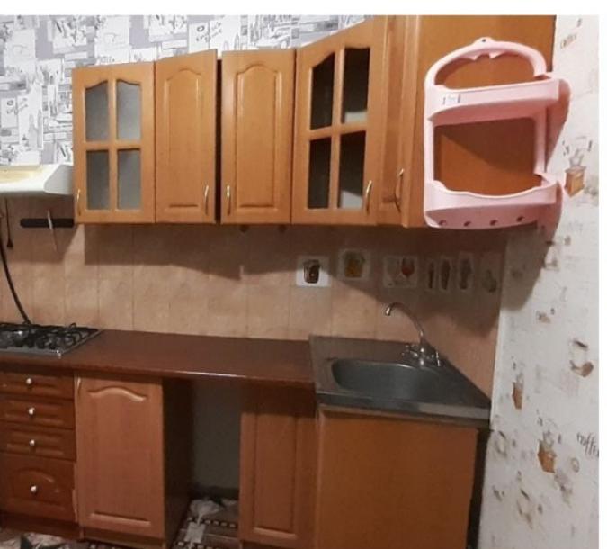 Квартира, 2-кімн., Харьков, Песочин, Квартальная