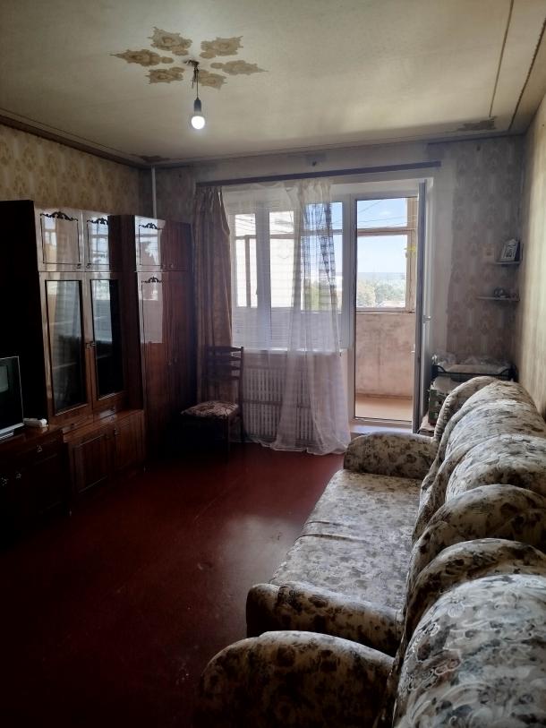 Квартира, 2-кімн., Харьков, Песочин, Квартальная
