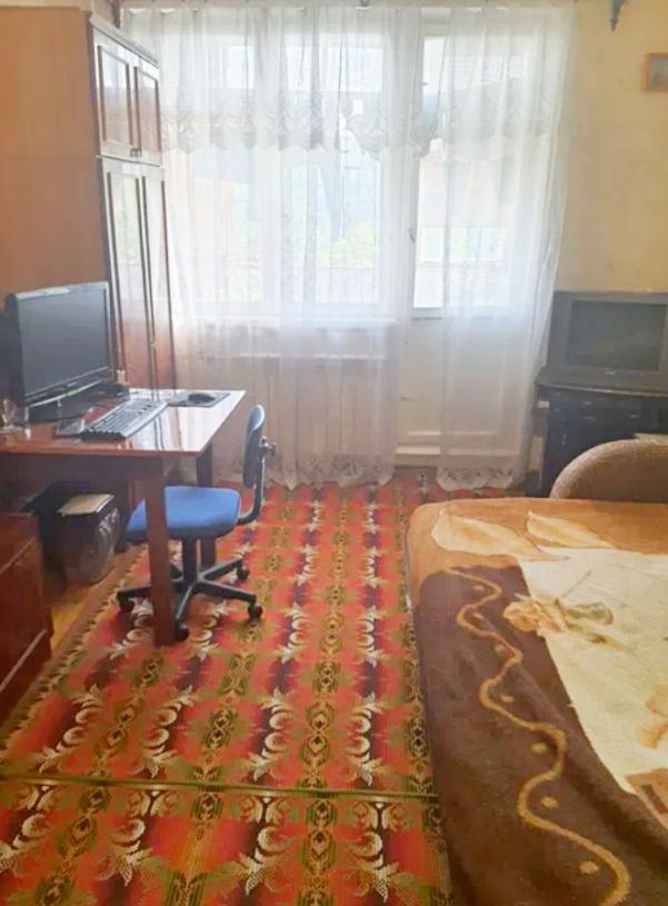 Квартира, 1-кімн., Харьков, 522м/р, Непокоренных (Героев Труда)