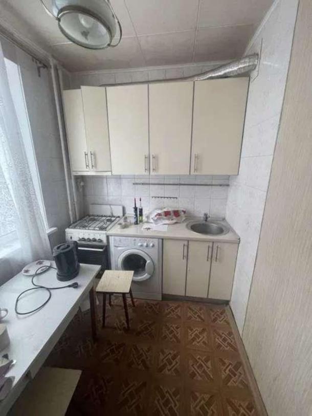 Квартира, 4-кімн., Харьков, 524м/р, Бучмы