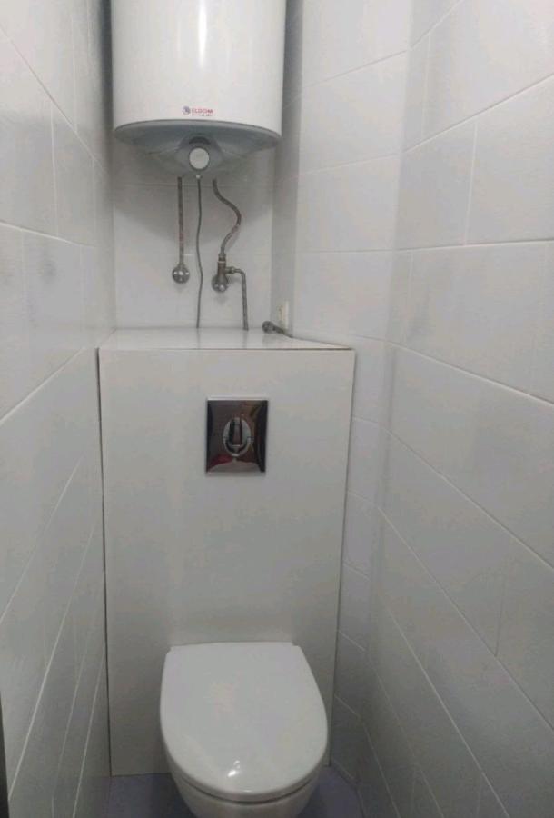Квартира, 3-кімн., Харьков, 522м/р, Валентиновская
