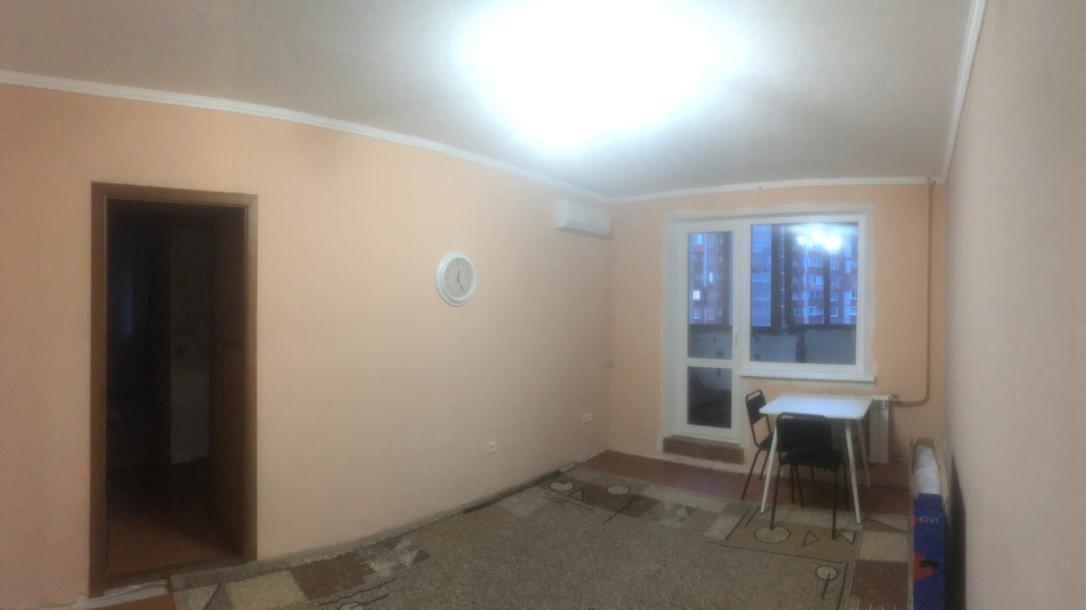 Квартира, 4-кімн., Харьков, МЖК, Кричевского