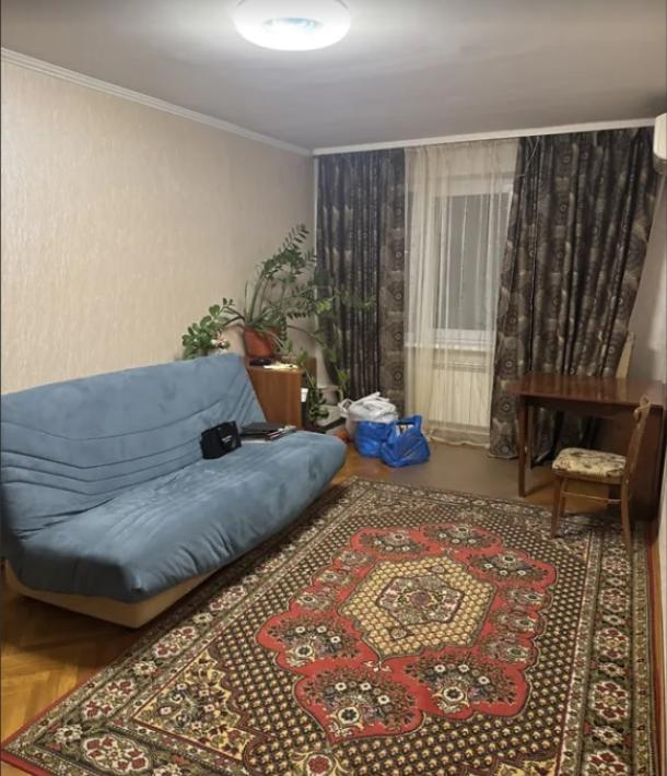 Квартира, 4-кімн., Харьков, 520м/р, Валентиновская