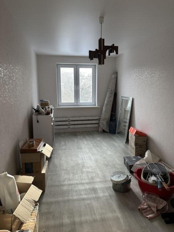 Квартира, 2-кімн., Харьков, 607м/р, Непокоренных (Героев Труда)