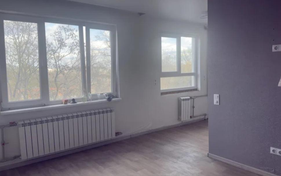 Квартира, 3-кімн., Харьков, 533м/р, Бучмы