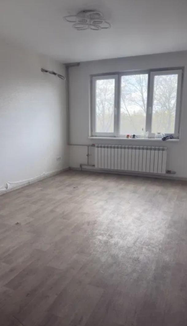 Квартира, 3-кімн., Харьков, 533м/р, Бучмы