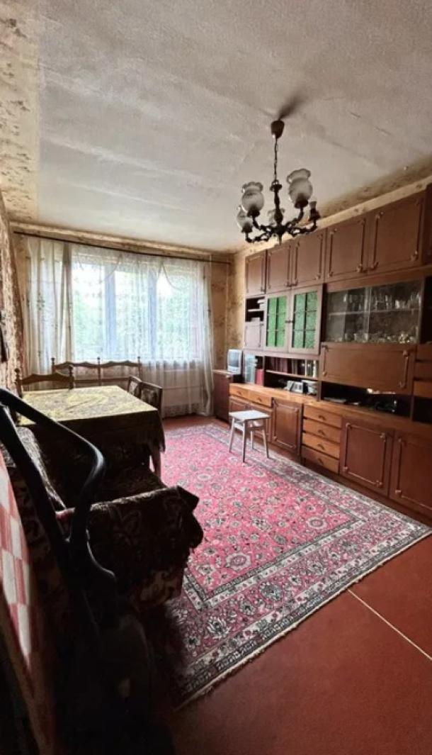 Квартира, 3-кімн., Харьков, 625м/р, Амосова