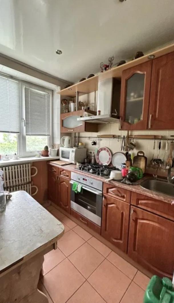 Квартира, 2-кімн., Харьков, 604м/р, Тракторостроителей просп.