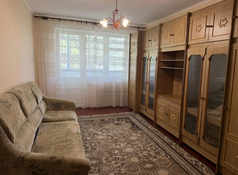 Квартира, 2-кімн., Харьков, 605м/р, Гвардейцев Широнинцев
