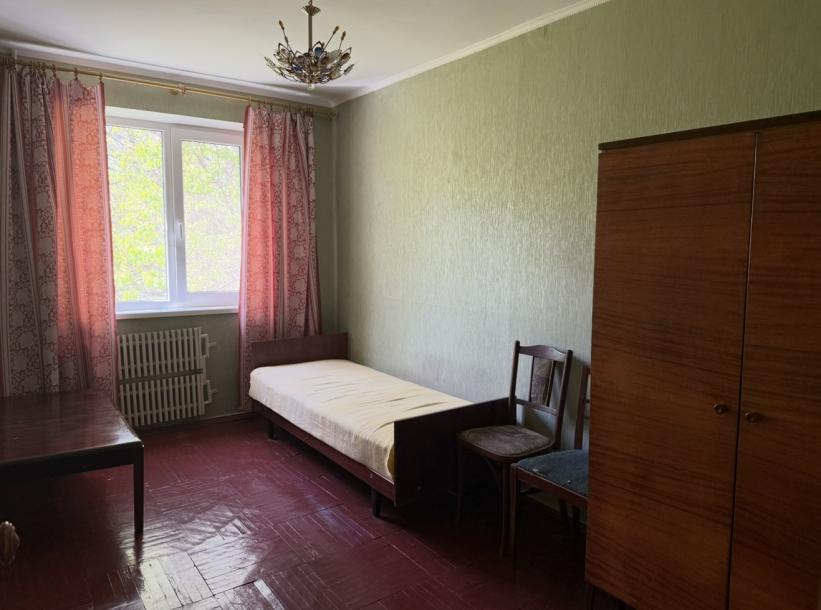 Квартира, 2-кімн., Харьков, 605м/р, Гвардейцев Широнинцев