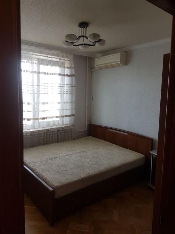 Квартира, 2-кімн., Харьков, 608м/р, Валентиновская