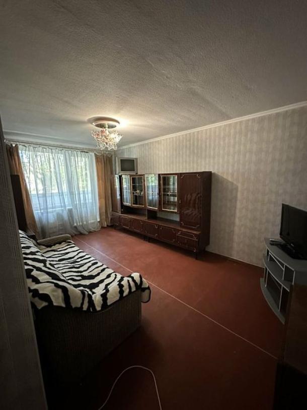 Квартира, 2-кімн., Харьков, 522м/р, Непокоренных (Героев Труда)