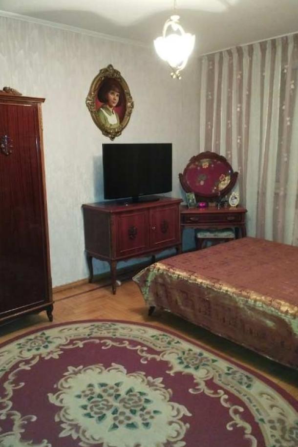 Квартира, 3-кімн., Харьков, Шатиловка, Академика Ляпунова