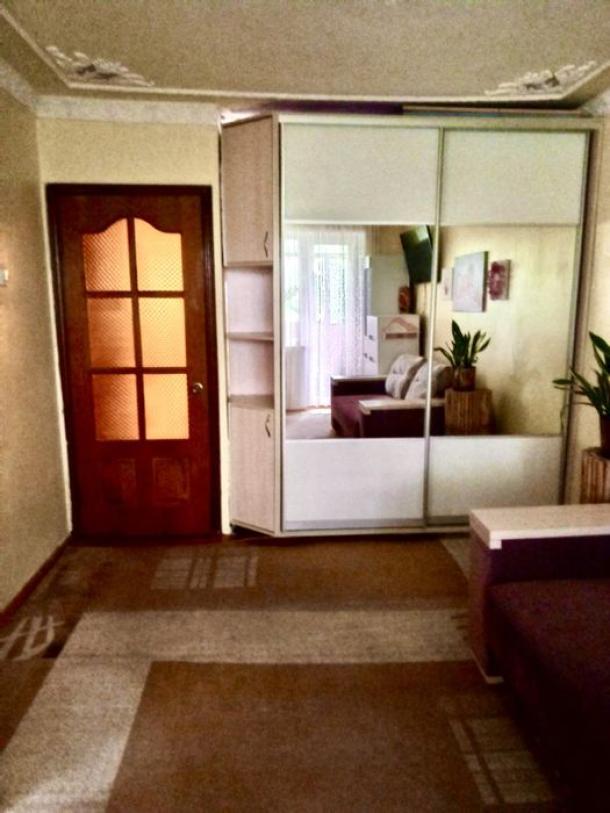 Квартира, 2-кімн., Харьков, 605м/р, Гвардейцев Широнинцев