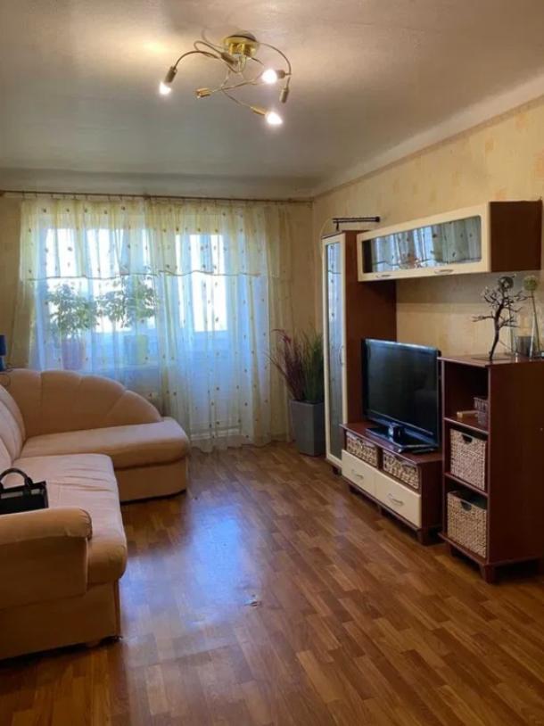 Квартира, 2-кімн., Харьков, Гагарина метро , Гимназическая наб. (Красношкольная набережная)