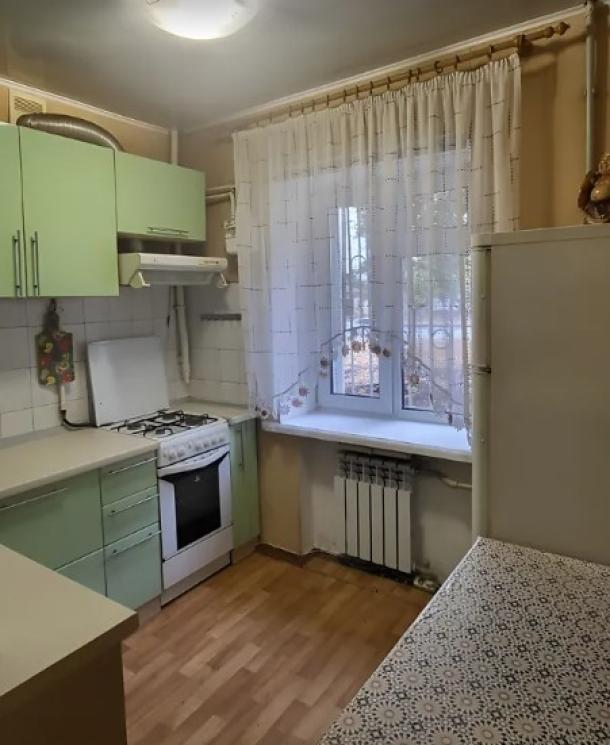 Квартира, 2-кімн., Харьков, Старая Салтовка, Академика Павлова