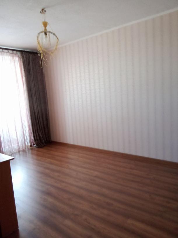 Квартира, 2-кімн., Харьков, 522м/р, Непокоренных (Героев Труда)