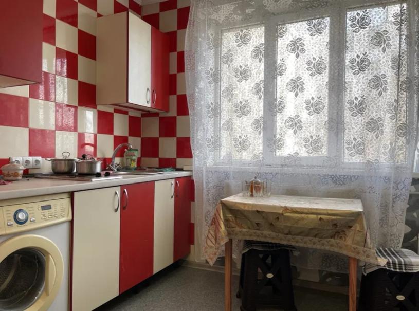Гостинка, Харьков, Одесская, Байрона пр. (Героев Сталинграда пр.)