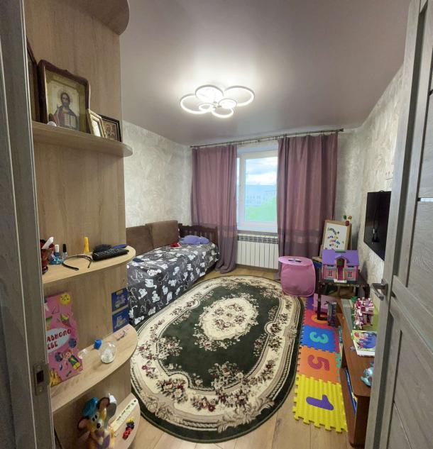 Квартира, 2-кімн., Подворки, Харьковский район, Рекреационная (Макаренко)