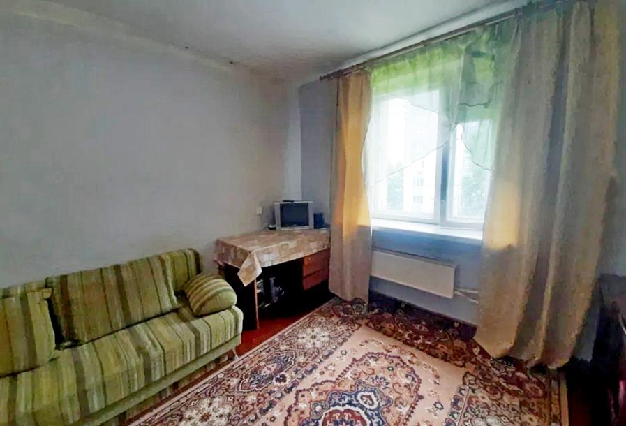 Купить гостинка, Харьков, Салтовка, Гвардейцев Широнинцев