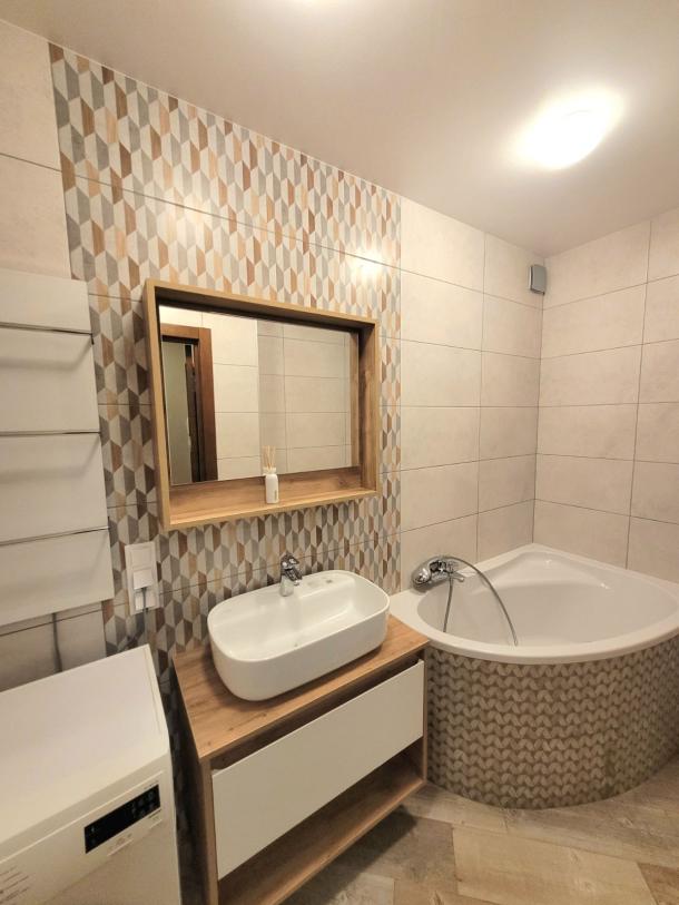 Квартира, 3-кімн., Харьков, Жуковского поселок, Продольная