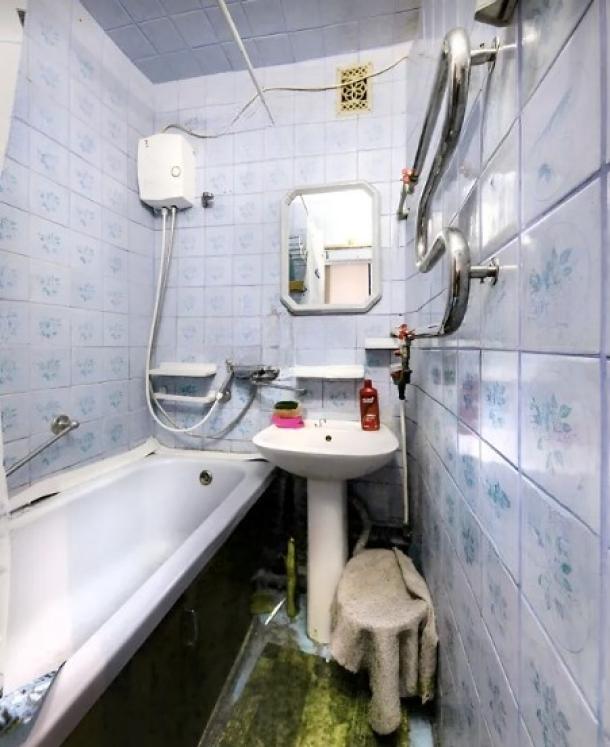 Квартира, 3-кімн., Харьков, 522м/р, Непокоренных (Героев Труда)