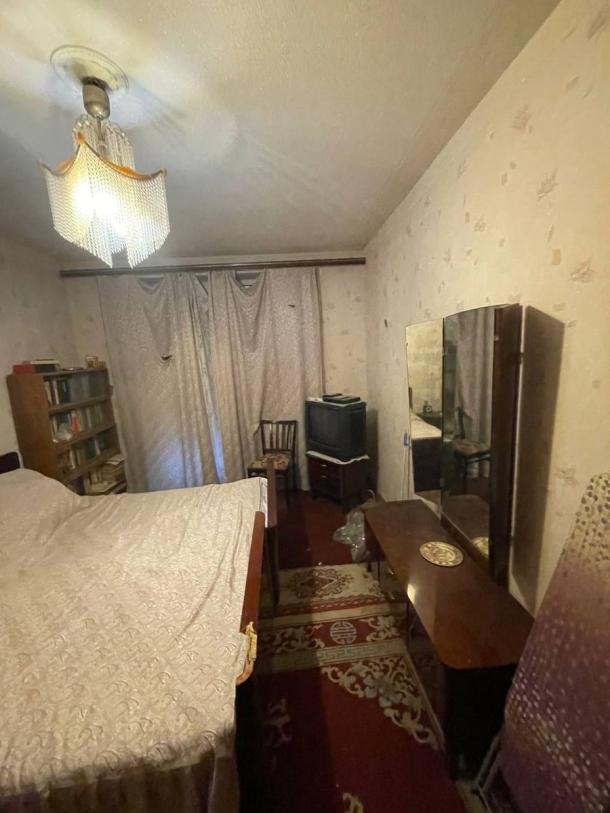 Квартира, 3-кімн., Харьков, 533м/р, Тракторостроителей просп.