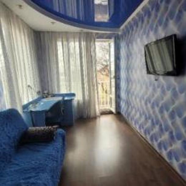 Квартира, 3-кімн., Харьков, Холодная Гора, Желябова пер.