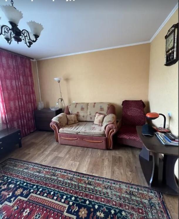Квартира, 2-кімн., Харьков, 605м/р, Тракторостроителей просп.