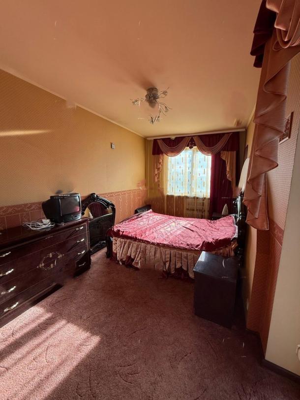 Квартира, 3-кімн., Харьков, 656м/р, Гвардейцев Широнинцев