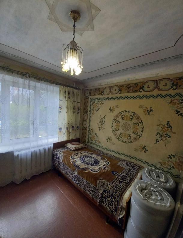 Квартира, 2-кімн., Подворки, Харьковский район, Куряжанская
