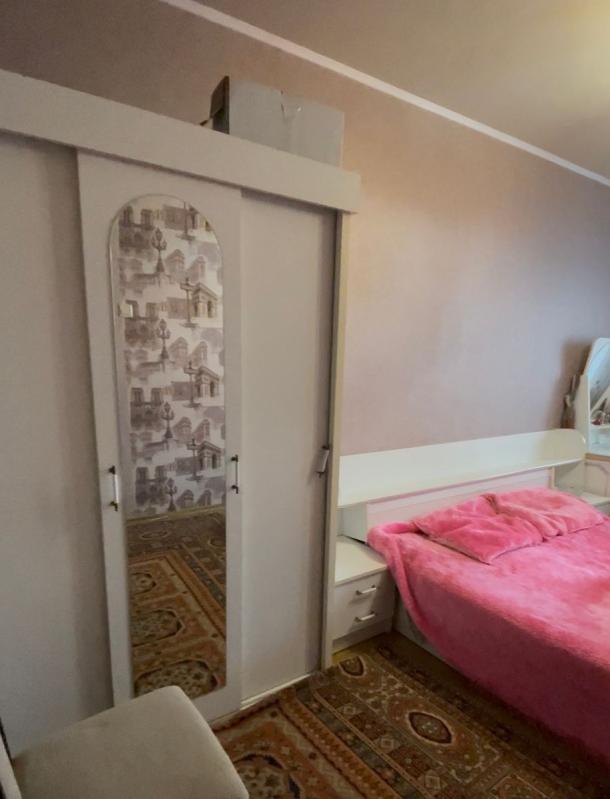 Квартира, 3-кімн., Харьков, 531м/р, Бучмы