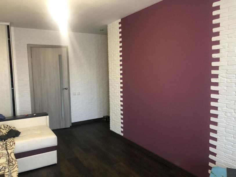 Квартира, 2-кімн., Харьков, 608м/р, Непокоренных (Героев Труда)