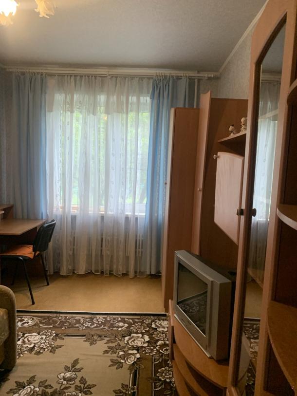 Квартира, 4-кімн., Харьков, 520м/р, Академика Павлова