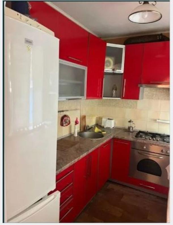 Квартира, 3-кімн., Харьков, 604м/р, Тракторостроителей просп.