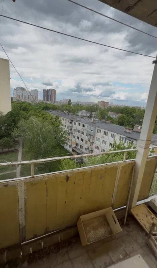 Квартира, 2-кімн., Харьков, Павлово Поле, 23 Августа