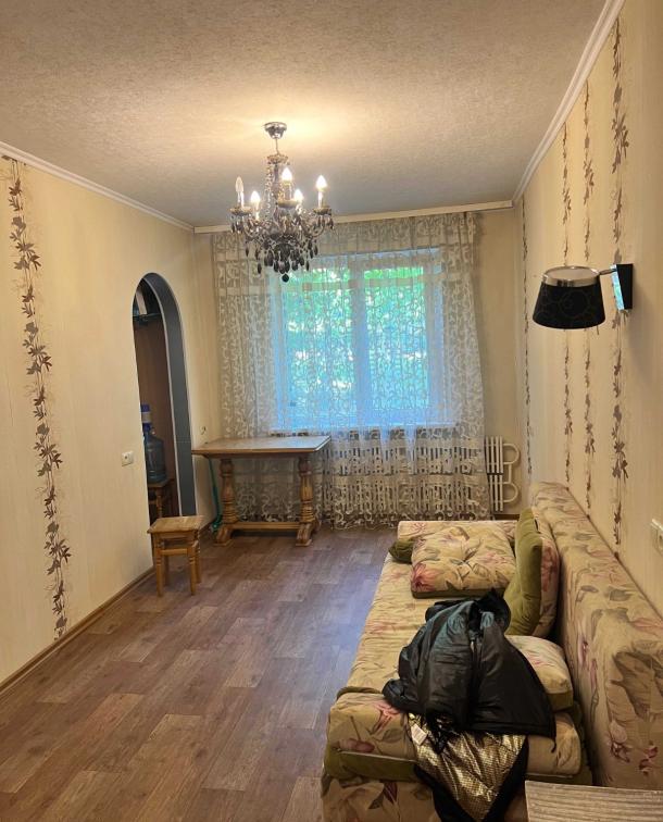Квартира, 3-кімн., Харьков, 604м/р, Тракторостроителей просп.