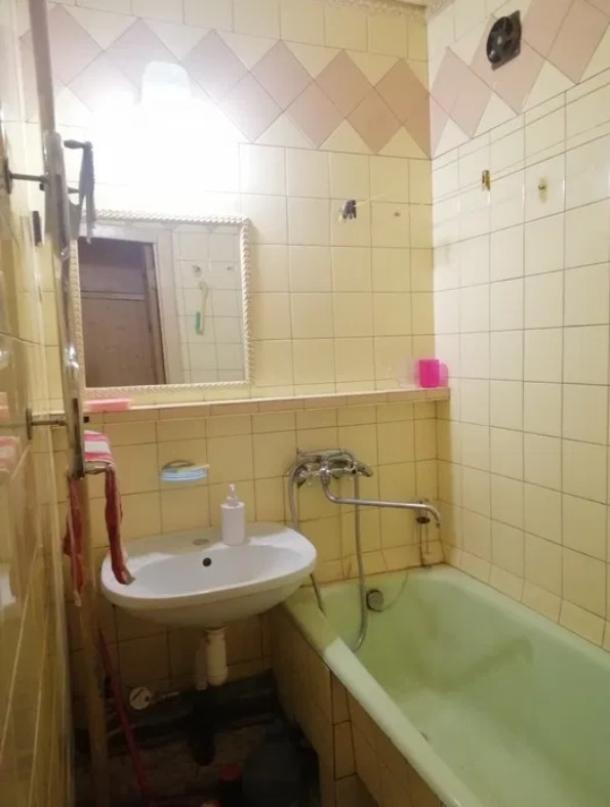 Квартира, 4-кімн., Харьков, 608м/р, Академика Павлова
