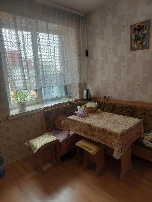 Квартира, 2-кімн., Харьков, Одесская, Аэрокосмический просп. (Гагарина проспект)