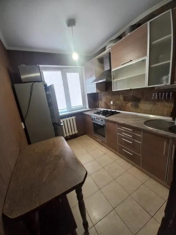 Квартира, 2-кімн., Харьков, 608м/р, Валентиновская