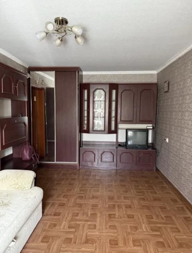 Гостинка, Харьков, 615м/р, Гвардейцев Широнинцев