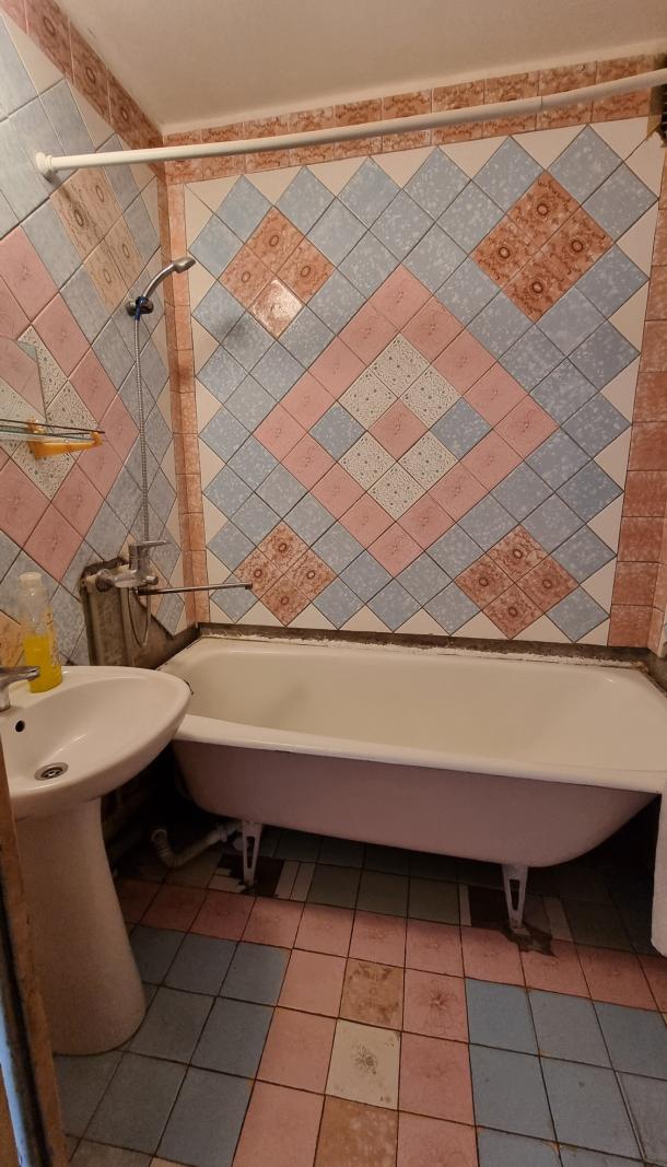 Квартира, 2-кімн., Харьков, 522м/р, Академика Павлова
